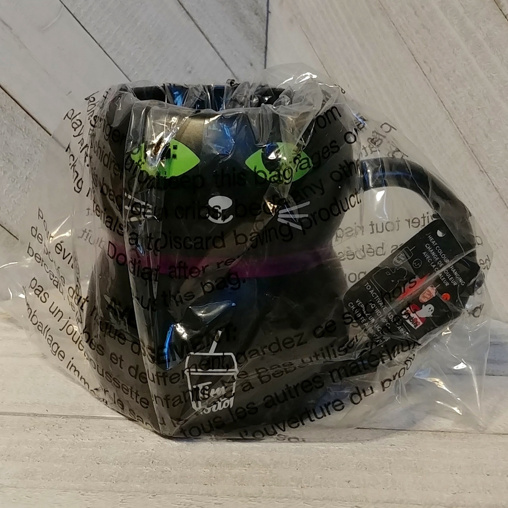 NWT Tim Hortons Colour Changing Black Cat Halloween Mug 20oz